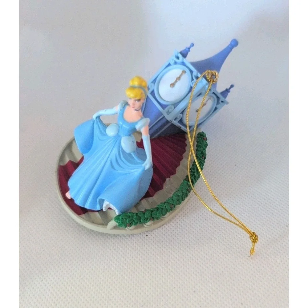 Disney Classic Princess Cinderella on Stairs Clock Enesco Ornament Moves Up Down